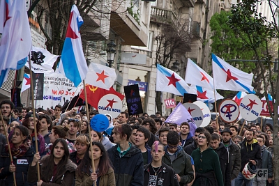 2016 04 13 ManifestacionEstudantil_Vigo_01.jpg
